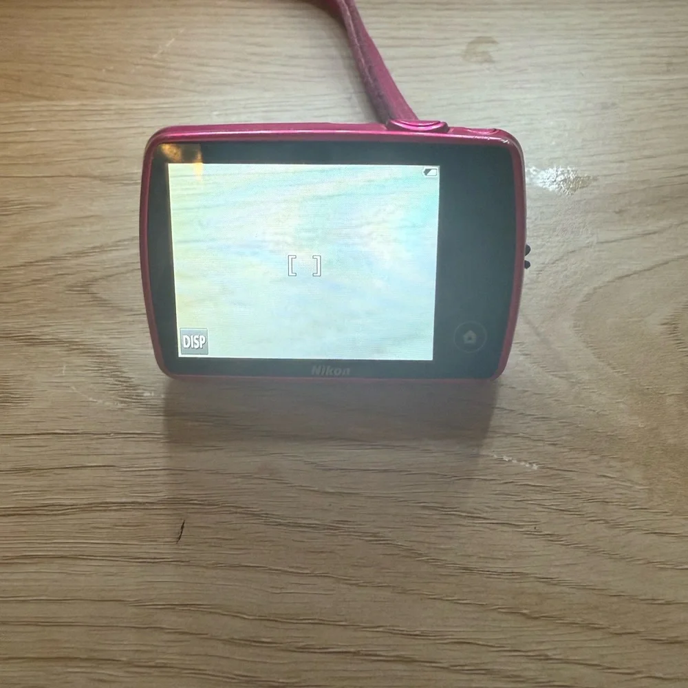 Nikon Coolpix S01 Pink